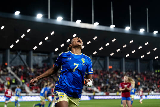 Madelen Janogy of Sweden reacts