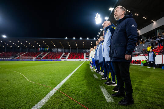 Assistant coach Magnus Wikman and head coach Peter