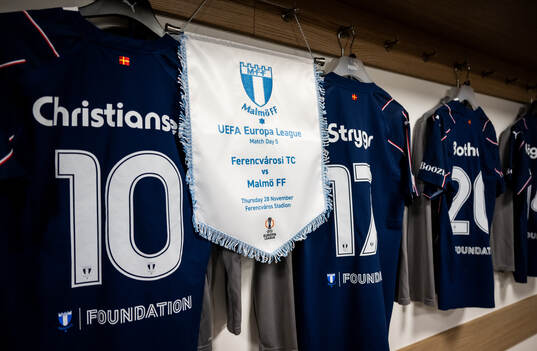 The pennant and the kits of Anders Christiansen and Jens