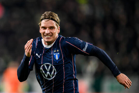 Jens Stryger Larsen of Malmö FF