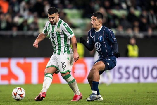 Mohammad Abu Fani of Ferencvaros and Zakaria Loukili of