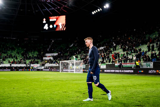Anders Christiansen of Malmö FF looks dejected