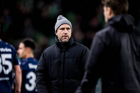 Head coach Henrik Rydström looks dejected