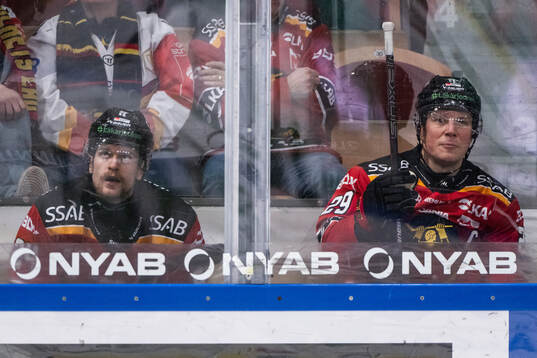 Luleås Brendan Shinnimin och Erik Gustafsson i