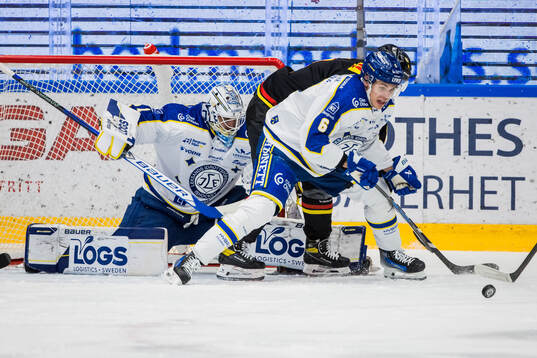 Leksands målvakt Marcus Gidlöf och Alexander Lundqvist