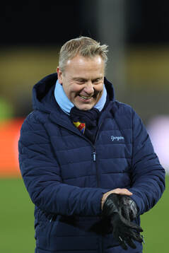 Manager Roberth Björknesjö of Djurgården reacts