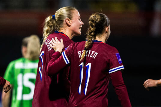 Guro Bergsvand of Norway celebrates