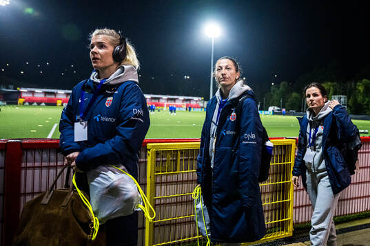 Ada Stolsmo Hegerberg, Cecilie Hauståker Fiskerstrand and