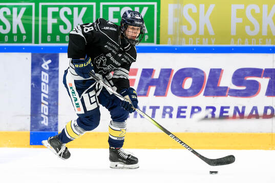 HV71s Emmi Rakkolainen