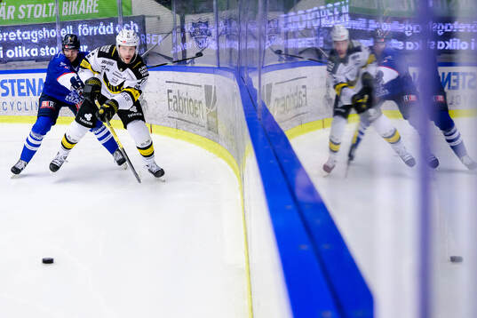 Karlskogas Stefan Milosevic och Västerås Konstantin