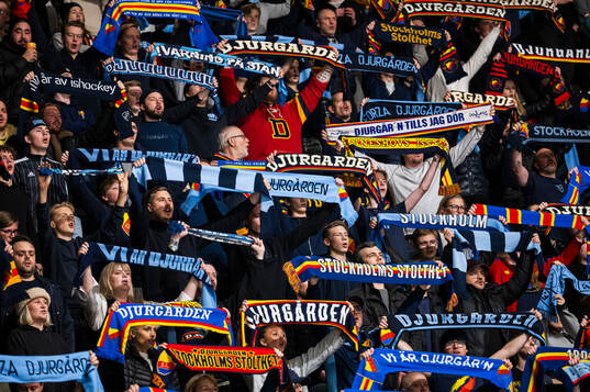 under ishockeymatchen i Hockeyallsvenskan mellan