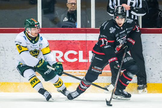 Björklövens Marcus Nilsson och Nybros Emil Forslund