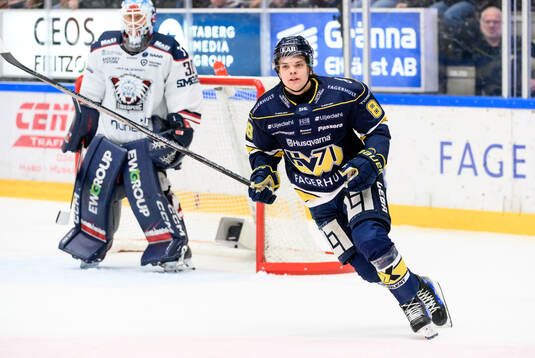 HV71s Oscar Davidsson