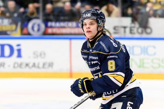 HV71s Oscar Davidsson
