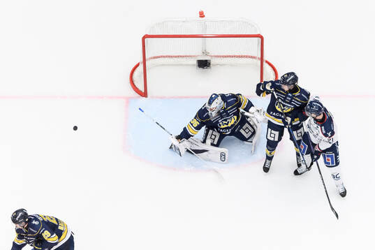 HV71s målvakt Olof Glifford