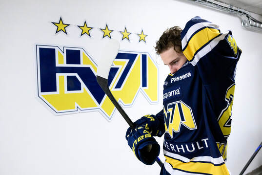 HV71s Oscar Fisker Molgaard