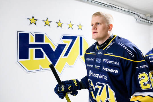 HV71s Tommi Tikka