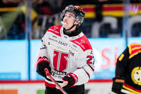 Örebros Peetro Seppälä deppar
