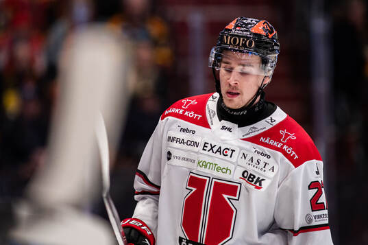 Örebros Peetro Seppälä deppar