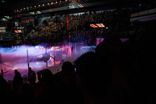 Brynäs målvakt Erik Källgren gör entré
