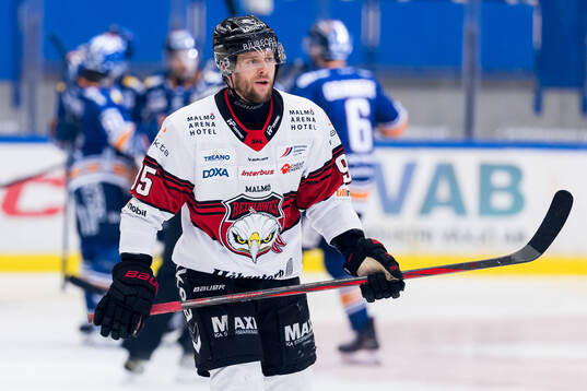 Malmö Redhawks Carl Persson deppar