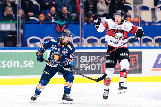 Växjös Manuel Ågren och Malmö Redhawks Lassi Thomson