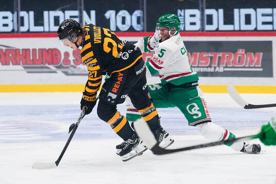 Skellefteås Oskar Vuollet och Rögles Ludvig Claesson