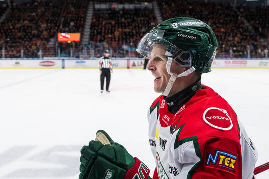 Frölundas Max Friberg jublar