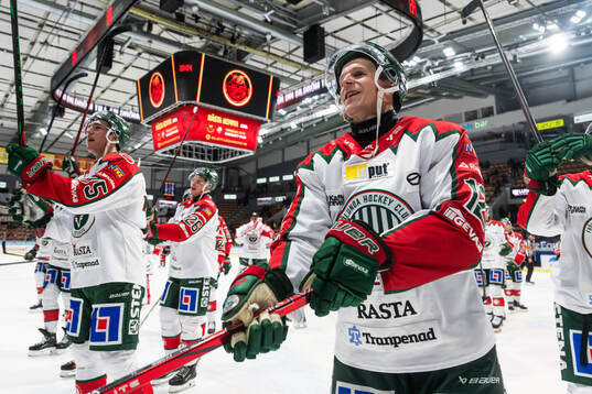 Frölundas Max Friberg jublar