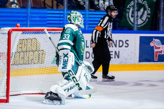 Färjestads målvakt Maxime Lagacé deppar