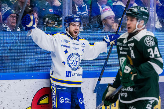 Leksands Oskar Lang jublar