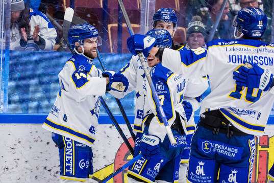 Leksands Oskar Lang jublar