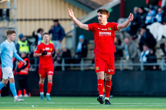 Torslandas Sean John Bright jublar