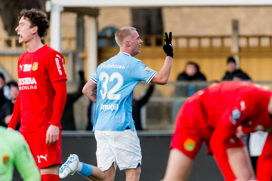 Malmö FFs Daniel Gudjohnsen jublar