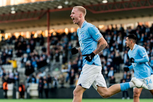 Malmö FFs Daniel Gudjohnsen jublar
