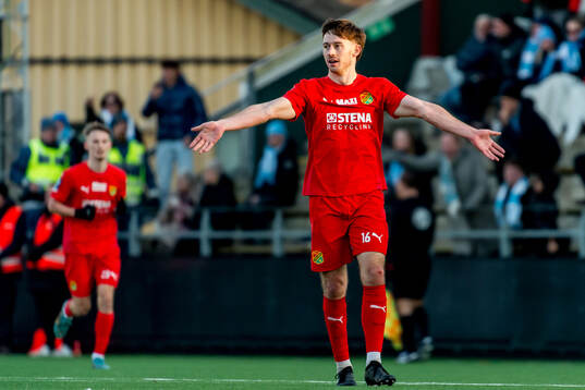 Torslandas Sean John Bright jublar