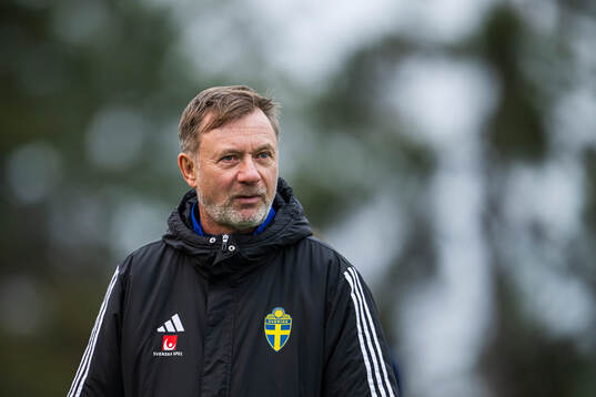 Head coach Peter Gerhardsson of the Swedish women's