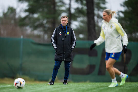 Head coach Peter Gerhardsson of the Swedish women's