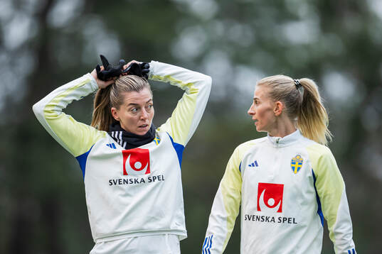 Linda Sembrant and Sofia Jakobsson of the Swedish women's