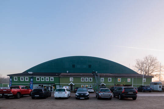 Exteriör vy av Dackehallen