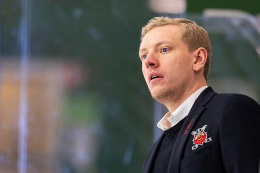 Nybros assisterande tränare Hampus Sylvegård