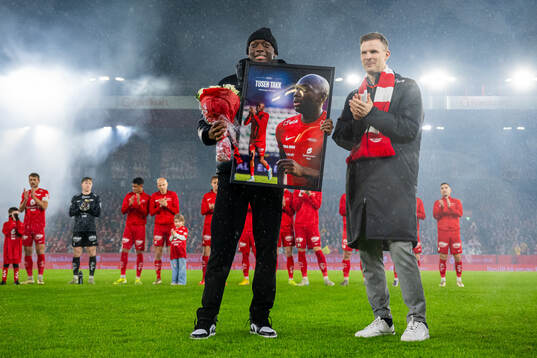 Moonga Simba of Brann and Christian Kalvenes, CEO of Brann