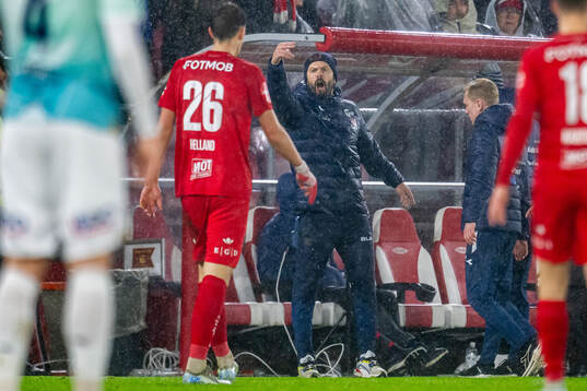Bjarte Lunde Aarsheim, head coach of Viking