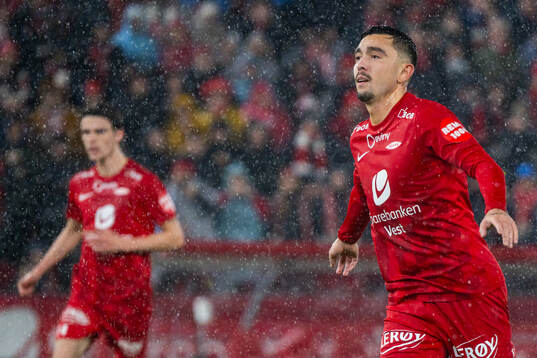 Niklas Castro of Brann celebrates
