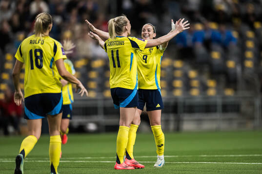 Stina Blackstenius and Kosovare Asllani of Sweden