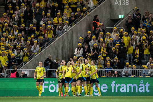 Kosovare Asllani of Sweden celebrates scoring the 2-0 goal