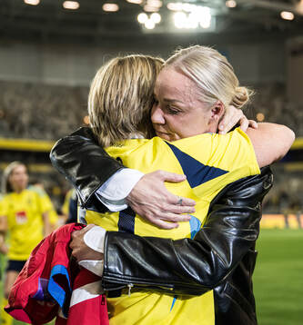 Caroline Seger with her mother Birgitta