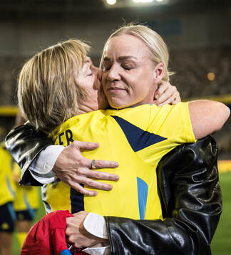 Caroline Seger with her mother Birgitta
