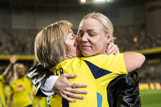 Caroline Seger with her mother Birgitta
