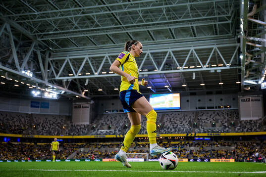 Kosovare Asllani of Sweden